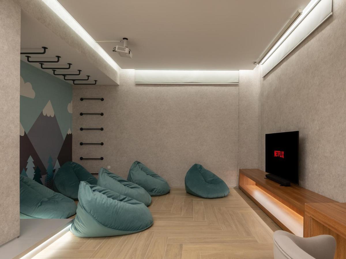 Amphi Exclusive Residence Somatas ภายนอก รูปภาพ